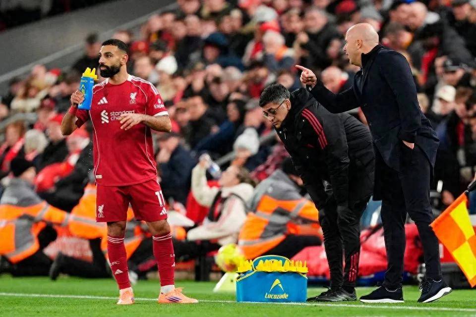 金年会安卓版-包含利物浦发布备战花絮，赛前回应争议，西甲任务艰巨，阵容厚度经受考验的词条