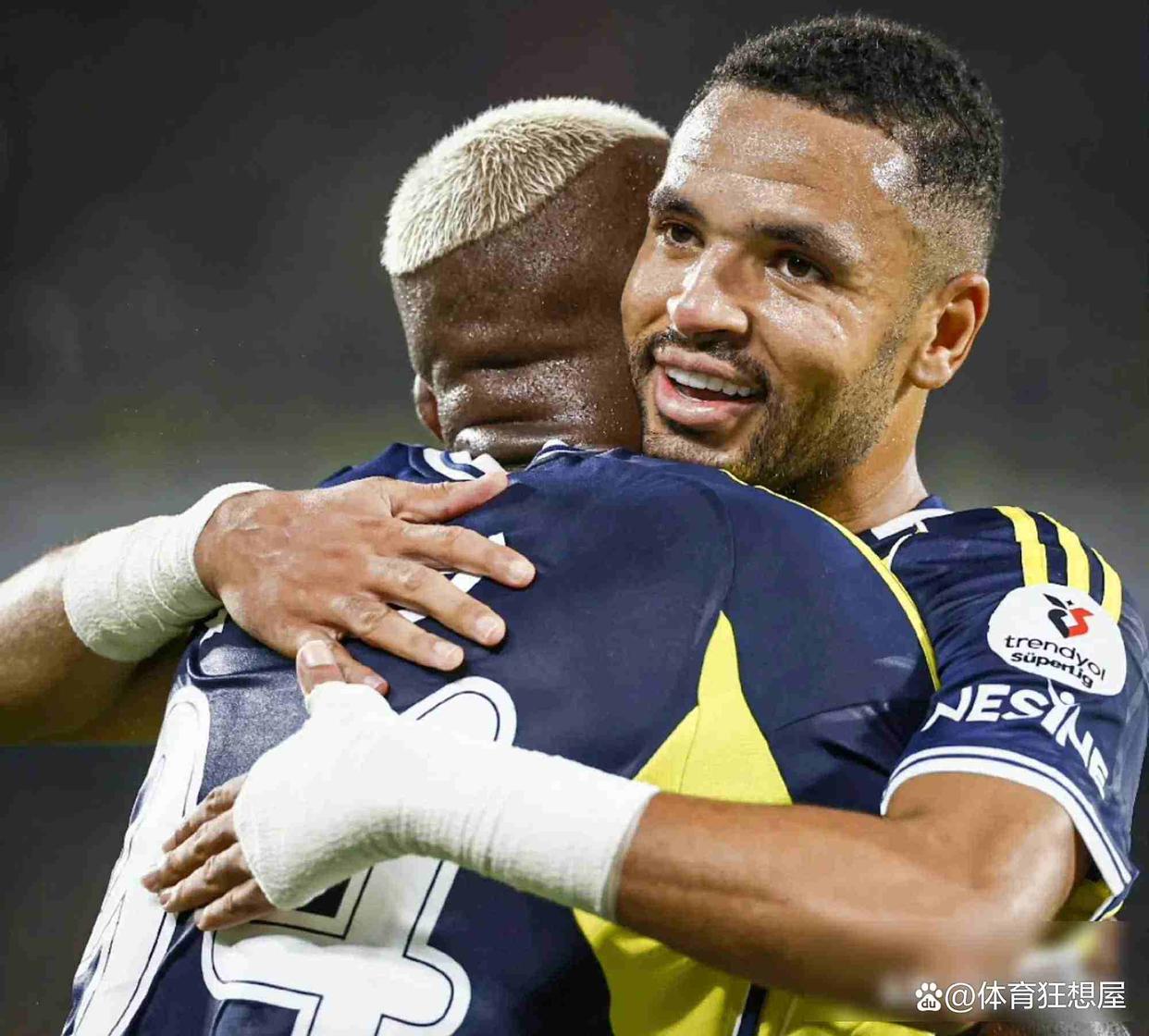 金年会下载-包含多伦多猛龙迎欧冠关键赛，今晨主帅复盘，气氛紧张，临场指挥获称赞的词条